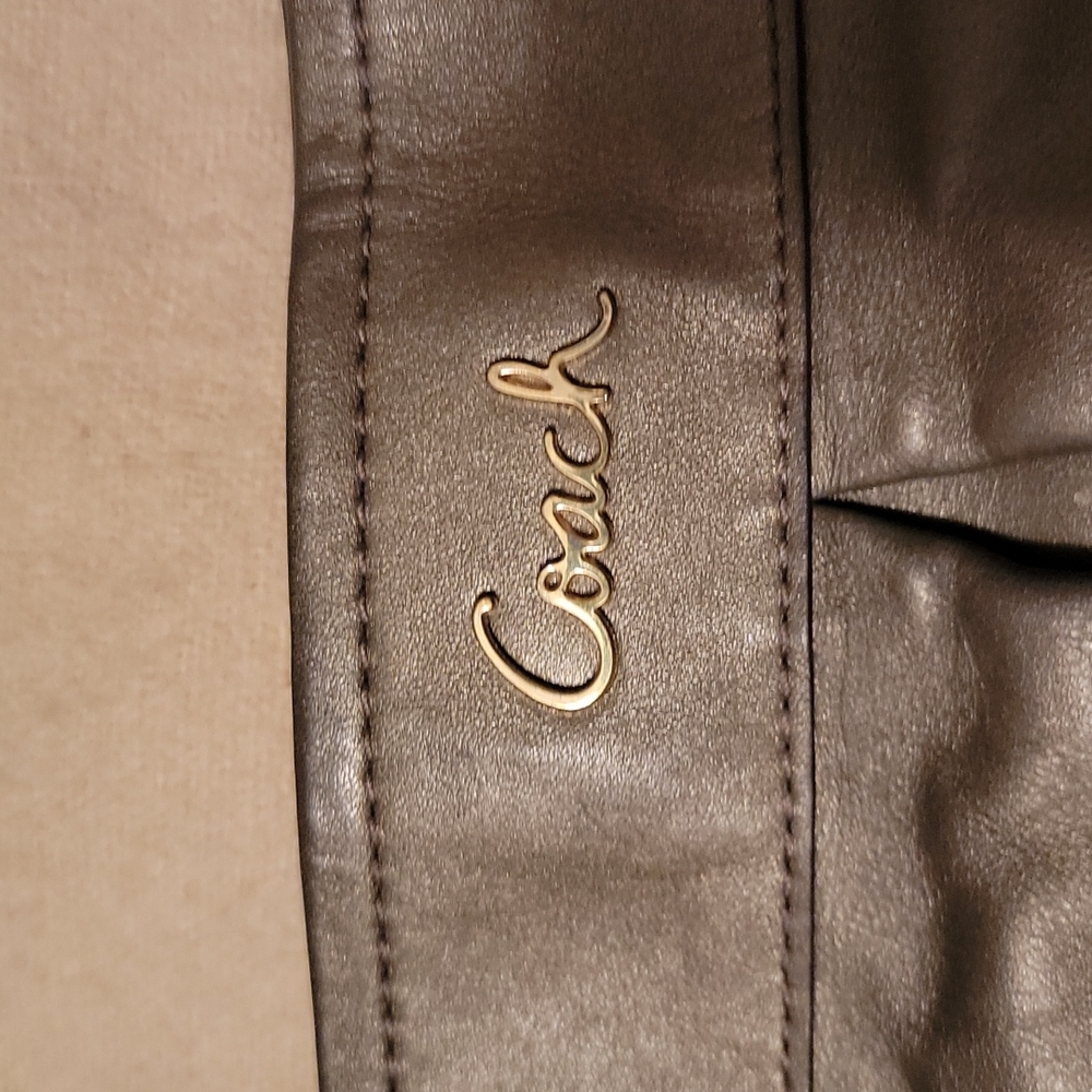 Coach gold leather bag - Picture 2 of 8